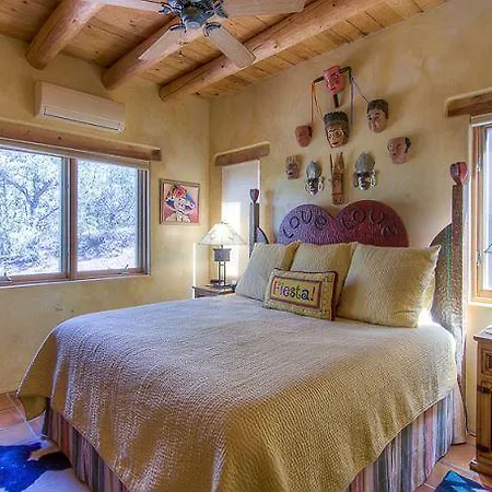 An Enchanting Casita Two-bedroom Holiday Santa Fe