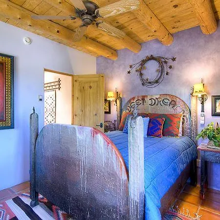 An Enchanting Casita Two-bedroom Holiday Holiday home *